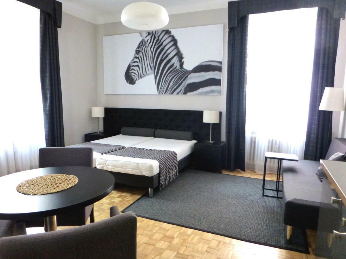 7 Rooms Mtp Poznań Exteriör bild